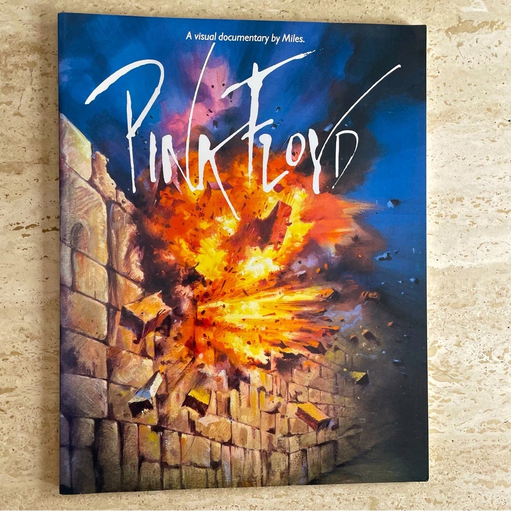 Pink Floyd A visual documentary by Miles 1980
